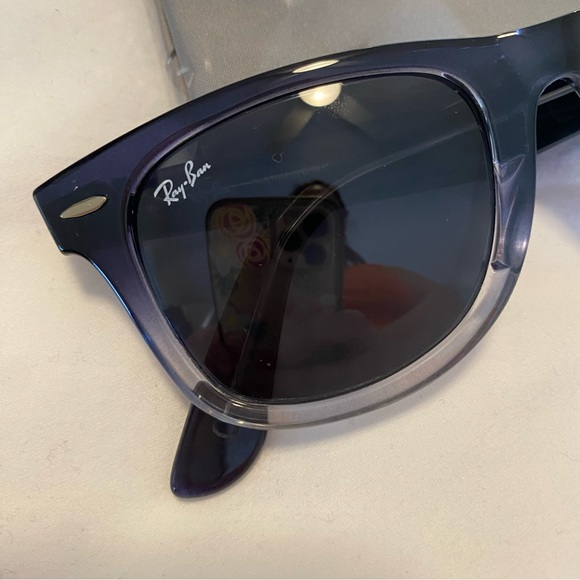 Ray Ban Original Wayfarer sunglasses - Picture 3 of 7